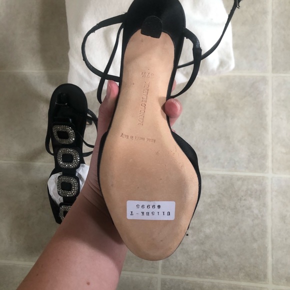 Manolo Blahnik Heels - Picture 6 of 8